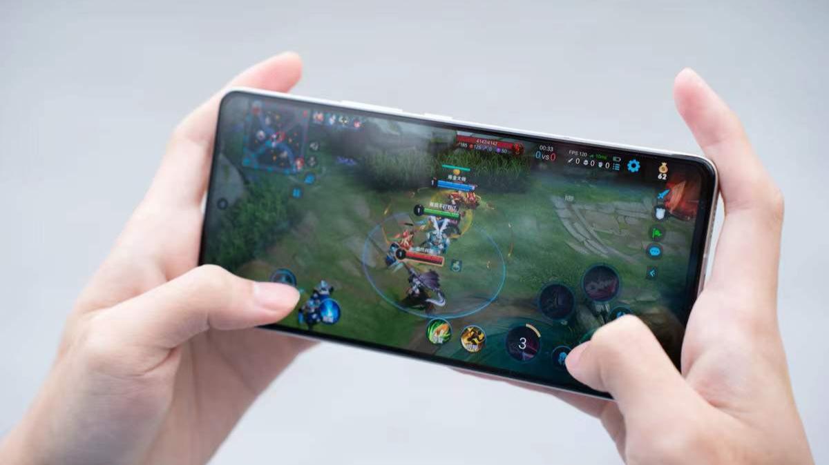 iqoo11与荣耀magic5怎么选,iqoo11pro和荣耀magic5哪个好