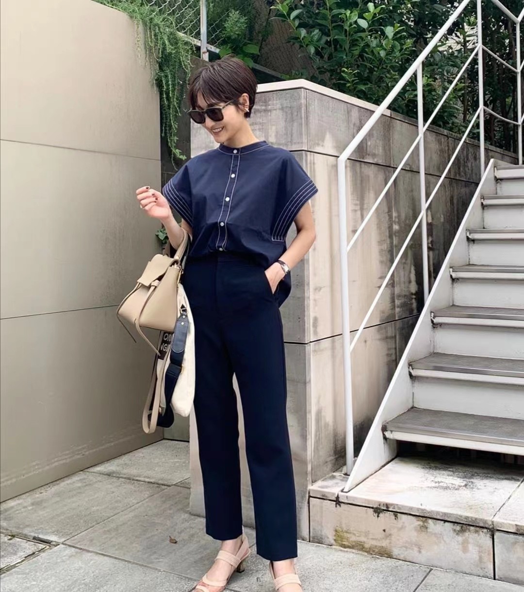 适合女性的齐耳短发,女人们不管你奔三还是奔五