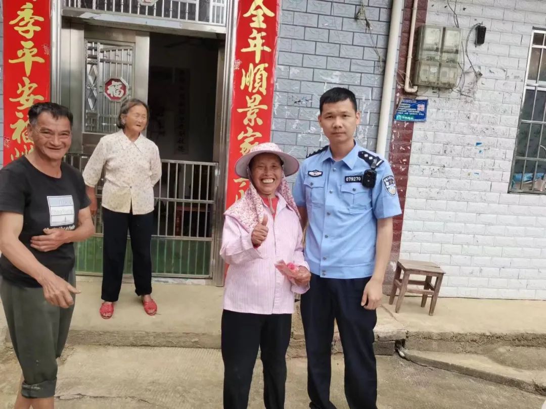 假尼姑被黄龙寺和尚抓,假尼姑被抓新闻