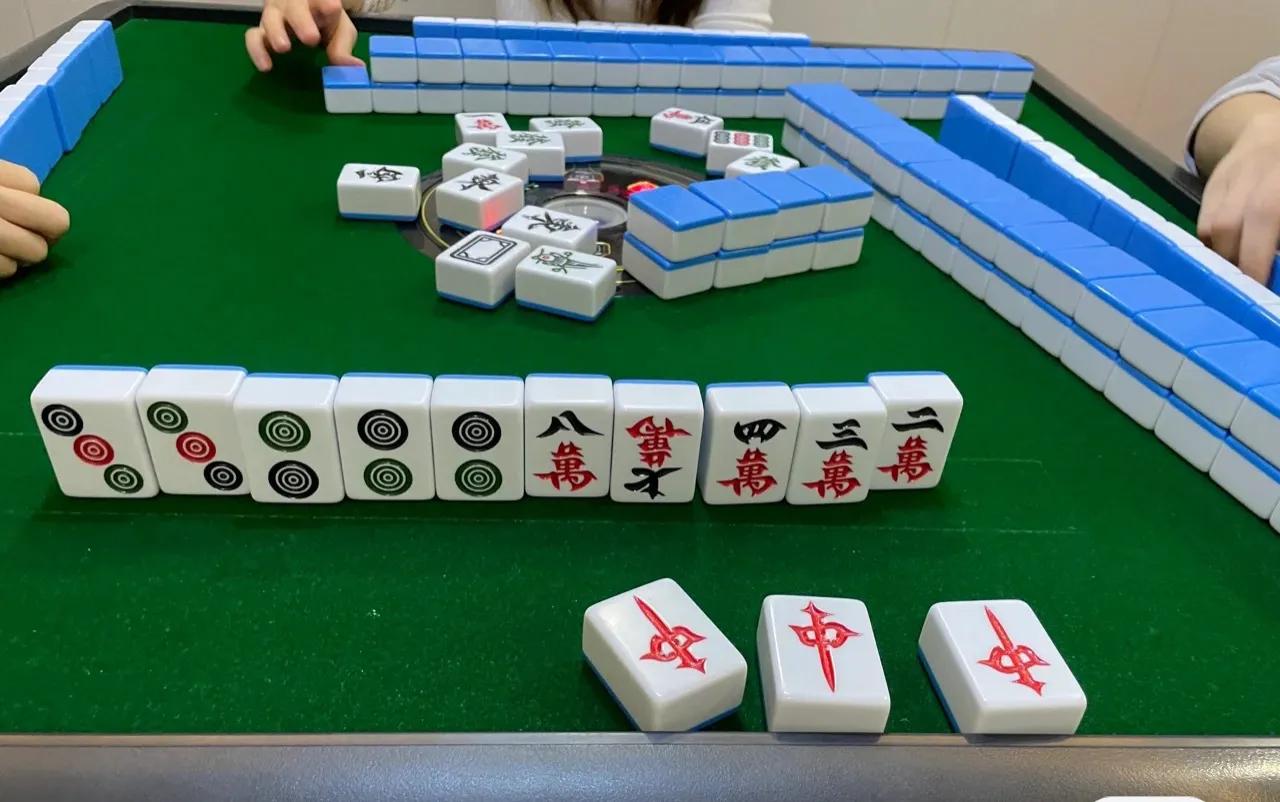 怀孕妈妈要关注什么,妈妈怀孕忽略了孩子的感受