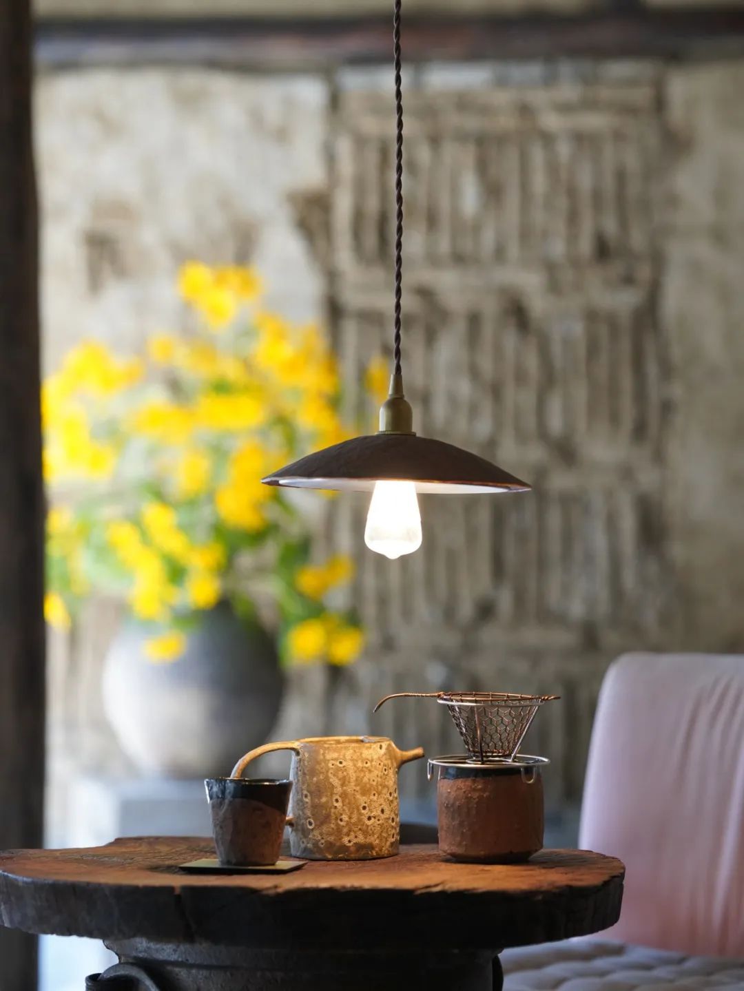 疫情三年,北京夫妻带女儿安守乡下400㎡土坯房