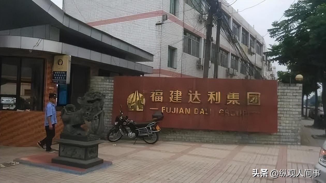 年入200亿零食公司,从年入200亿到亏损5亿