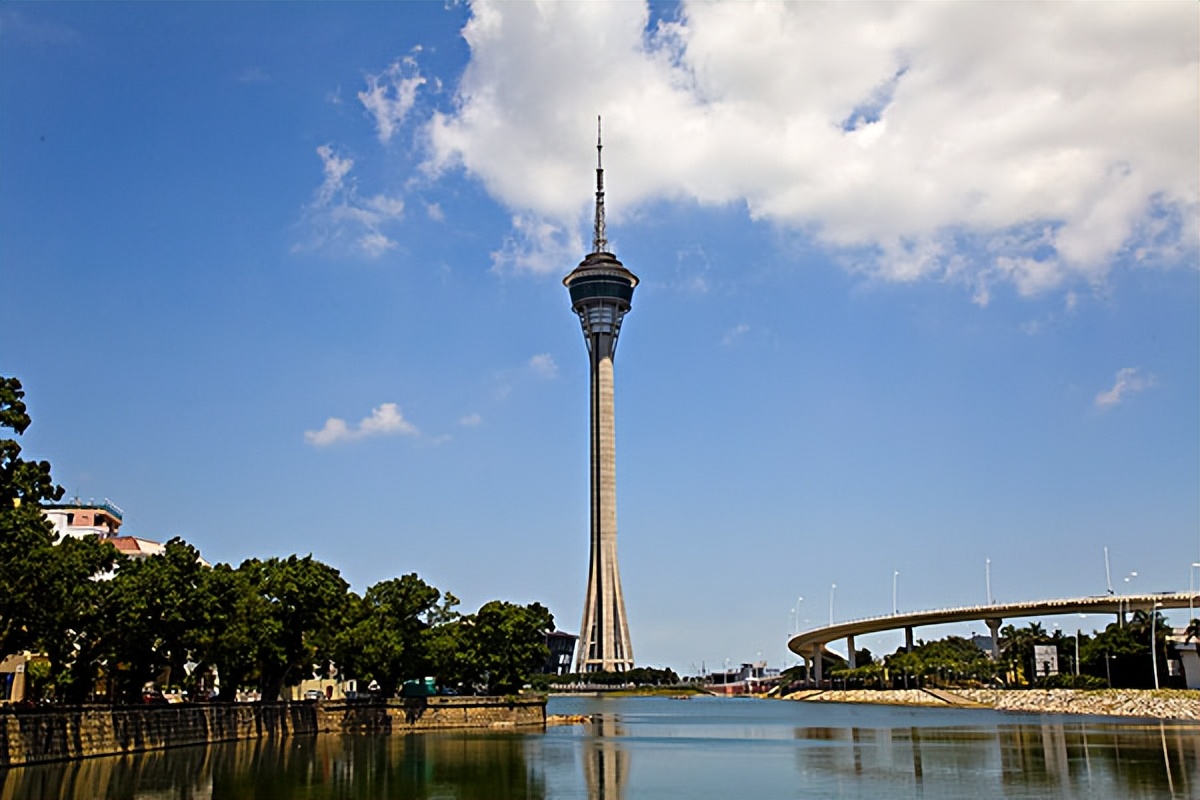 澳门五座极具特色的超高地标建筑,澳门地标建筑多高