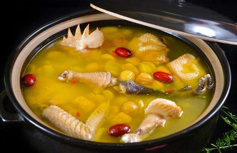 孕妇喝什么汤对胎儿骨的发育,孕妇前三个月喝什么汤好对胎儿好