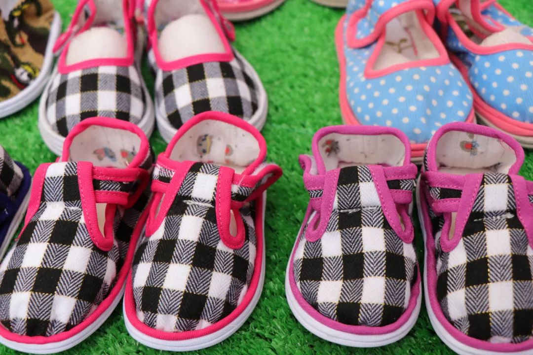 腾冲旅游必买礼包,到腾冲旅游应该买什么纪念品呢