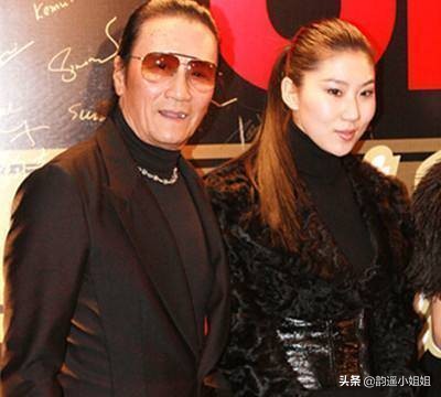 谢贤赌博欠债被抓,谢贤演赌神被扔下楼