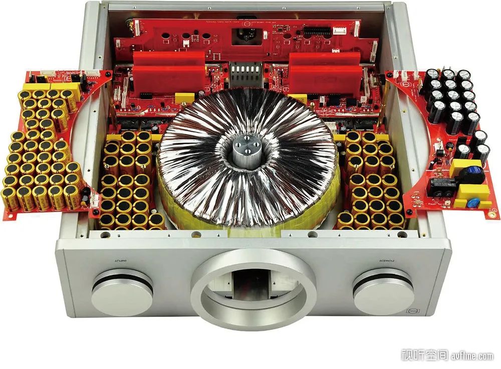 领略德国音响文化精髓：B.M.C.AudioDAC1解码前级、M3单声道后级