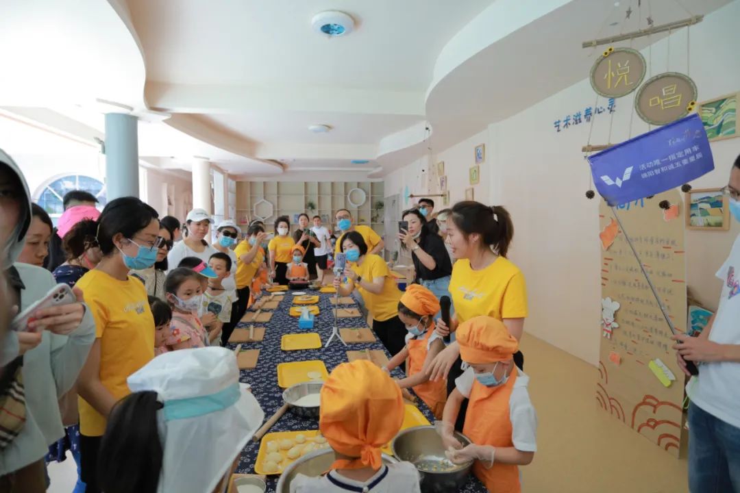 千百年前古人听的洞经古乐、吃的酥饼、画的木刻年画...这一次我们给你包圆了