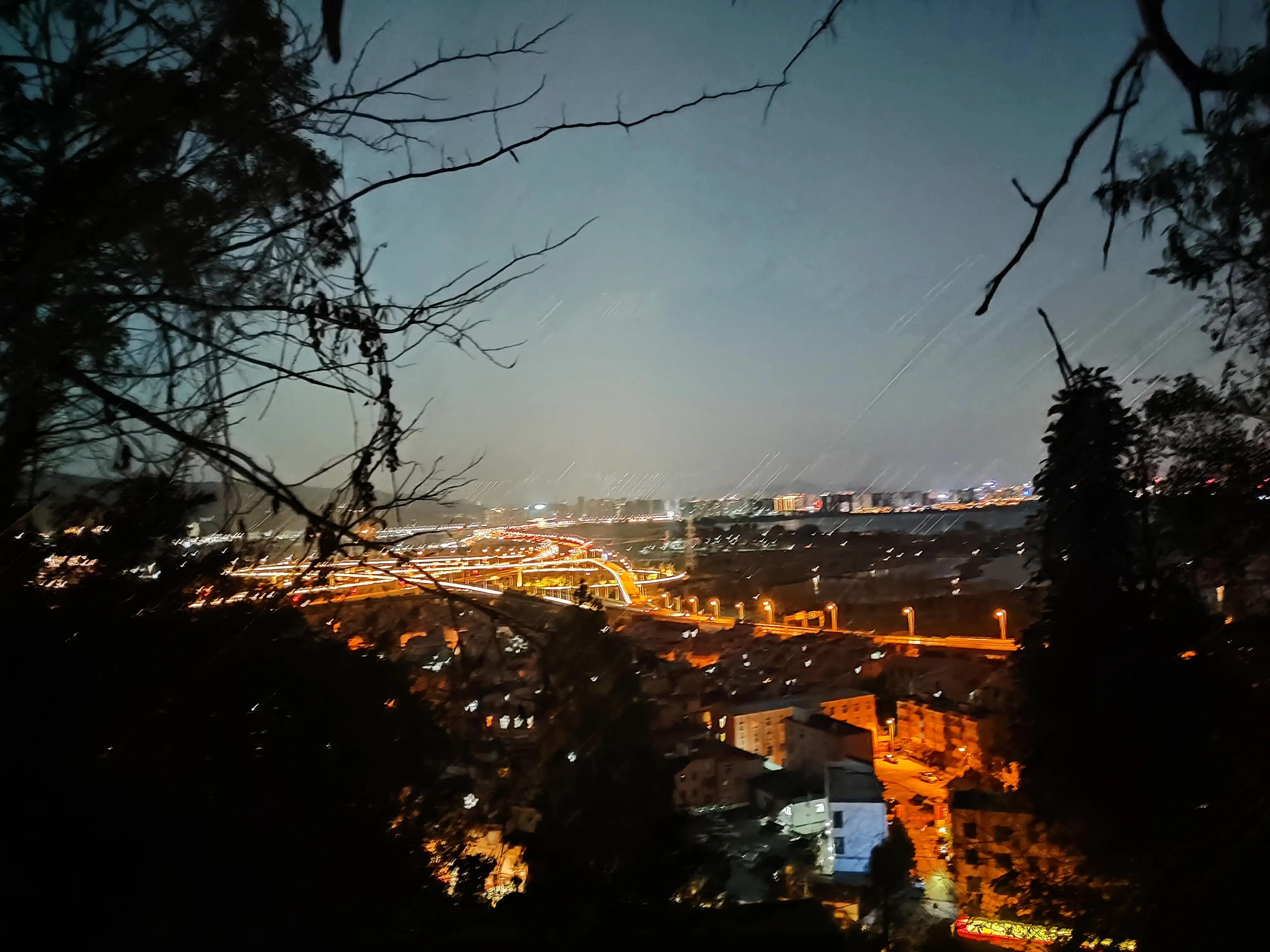 昆明西山区这边值得打卡的地方,昆明西山值得打卡吗