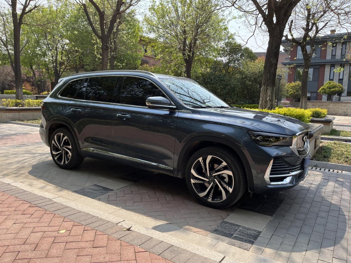 星越l和红旗hs5哪个空间更好,吉利星越l和红旗hs5哪个更好