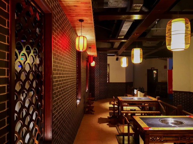 投资120万开一家火锅店多久能回本,投资二十万火锅店多久回本正常