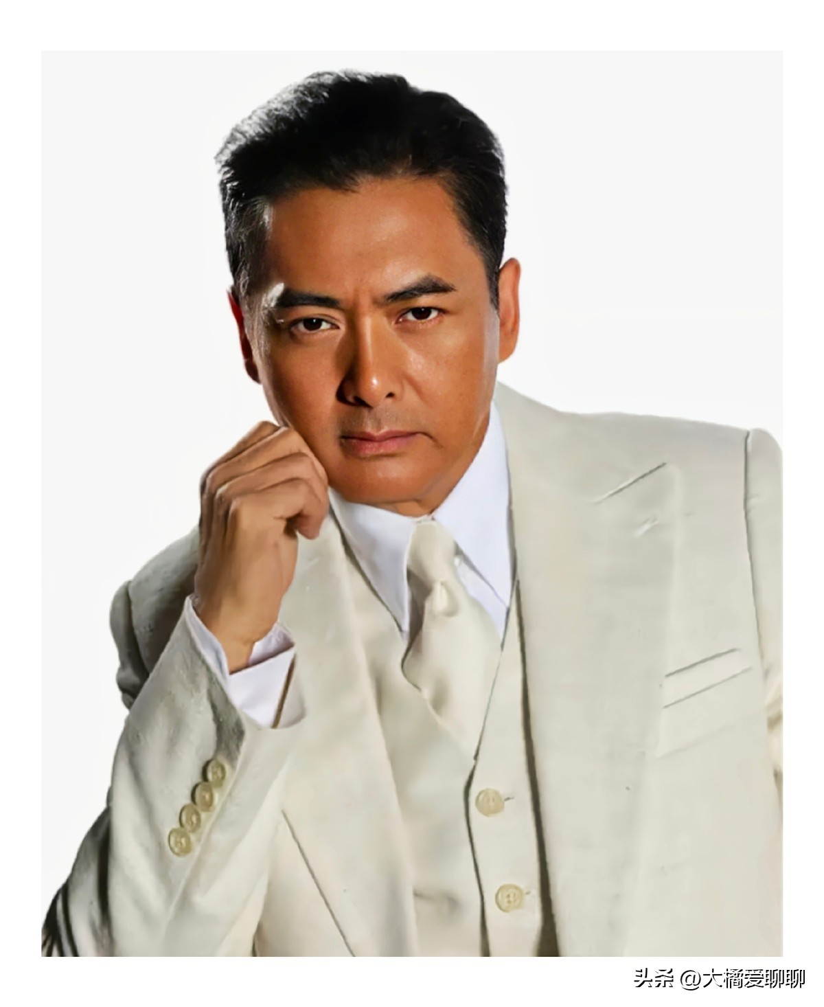 周润发是否对袁咏仪动心,周润发袁咏仪亲密动作