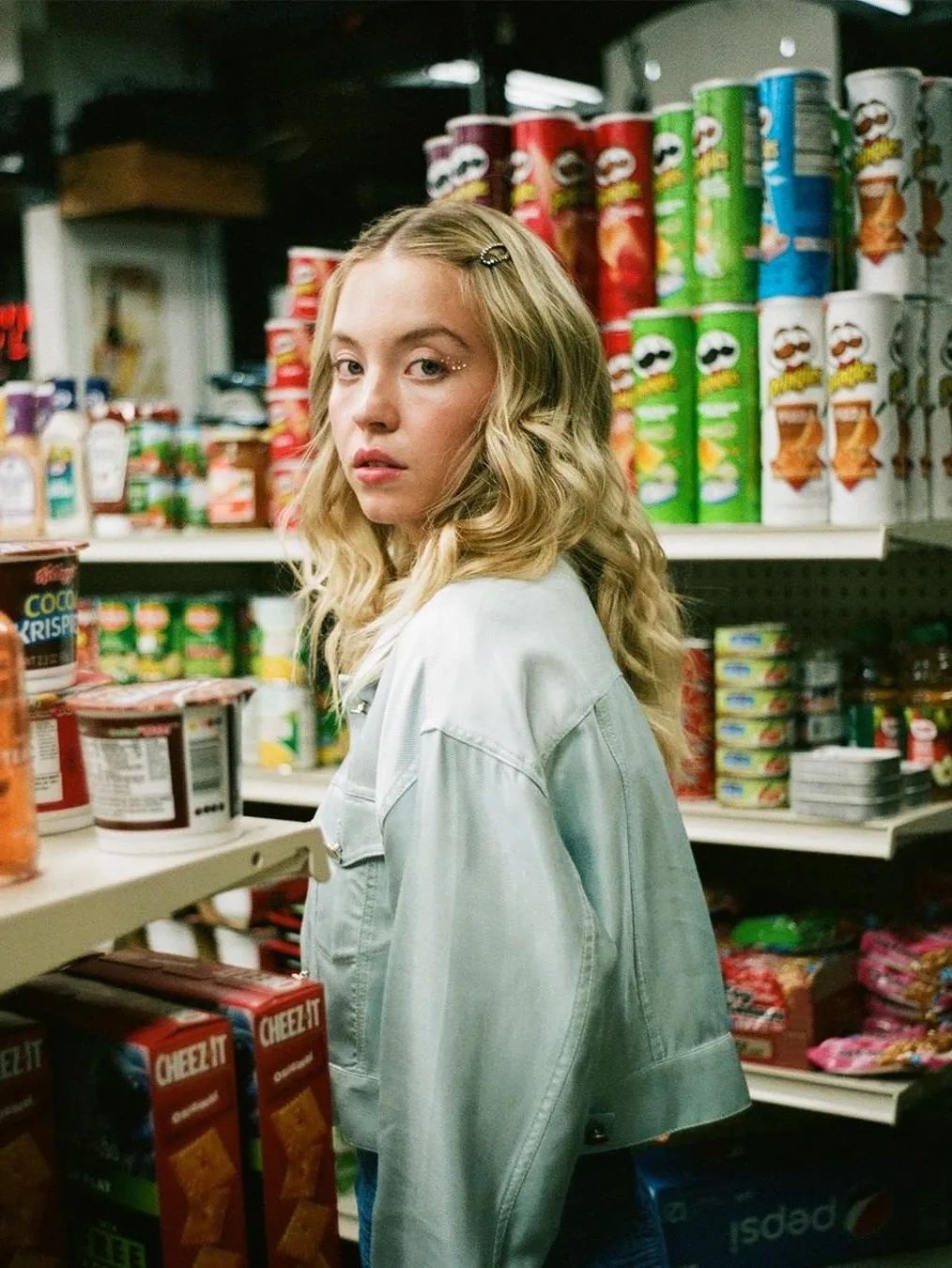 甜心脸蛋+*物尤**身材，但没人说她是花瓶