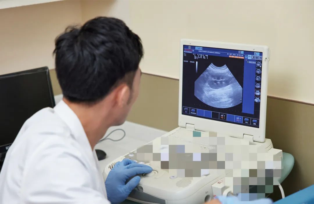 前列腺彩超憋尿吗,经直肠前列腺彩超