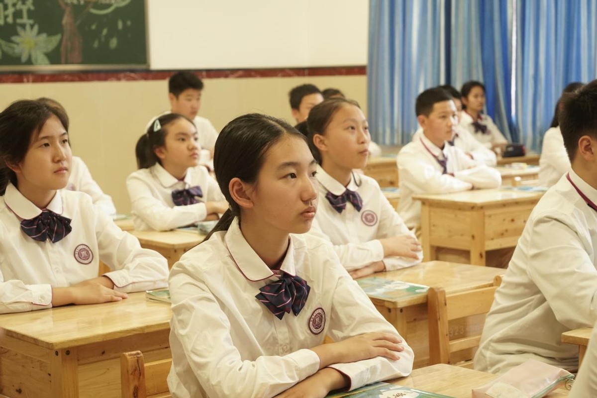 重庆大学城近视防控,重庆市青少年近视防控