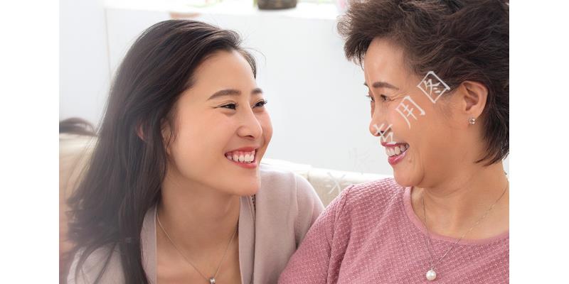 闺蜜打胎需要转钱给她吗,闺蜜没钱打胎我借钱给她