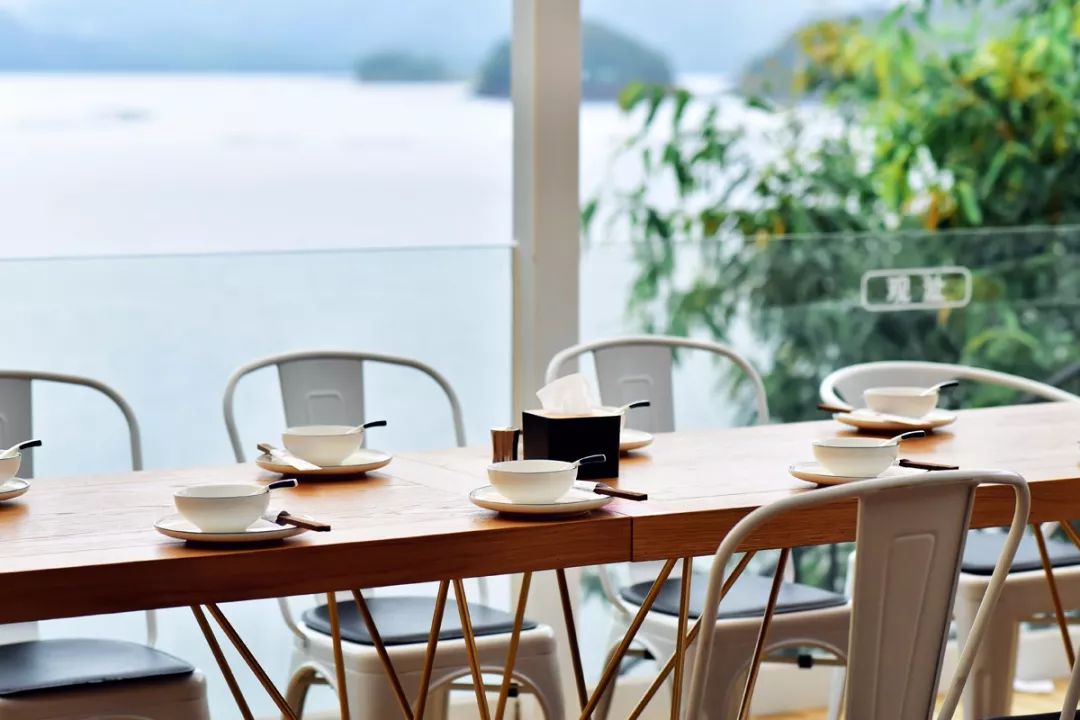 杭州出发2h,睡进千岛湖畔6家美宿，避开人群赏湖景山色丨南方民宿