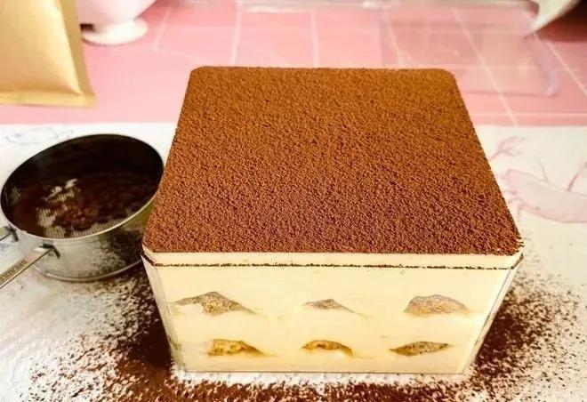 一生必吃的提拉米苏,世间万物唯有爱和美食不可辜负