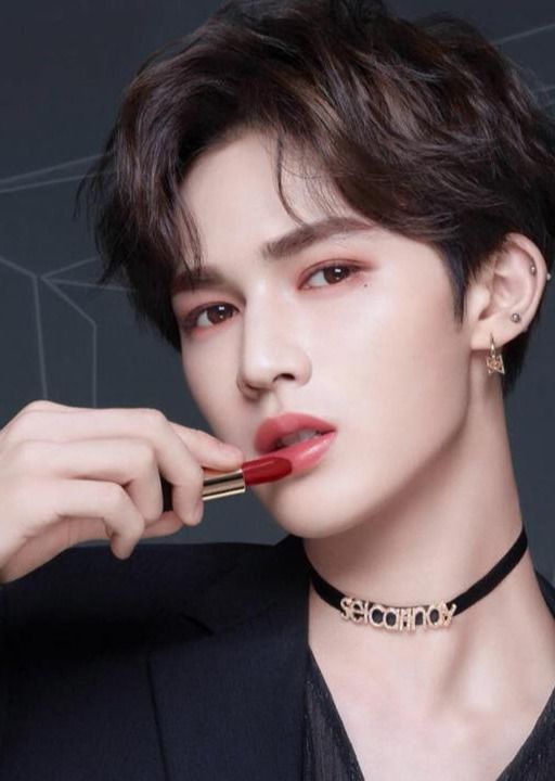 讲真话口红,口红为什么都找男明星代言