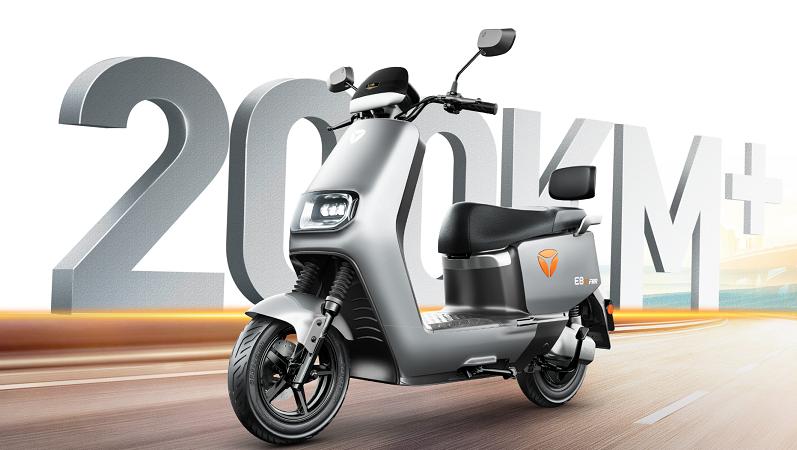 雅迪冠能小飞象3.0与哈啰b61,哈啰a86与雅迪dq6对比