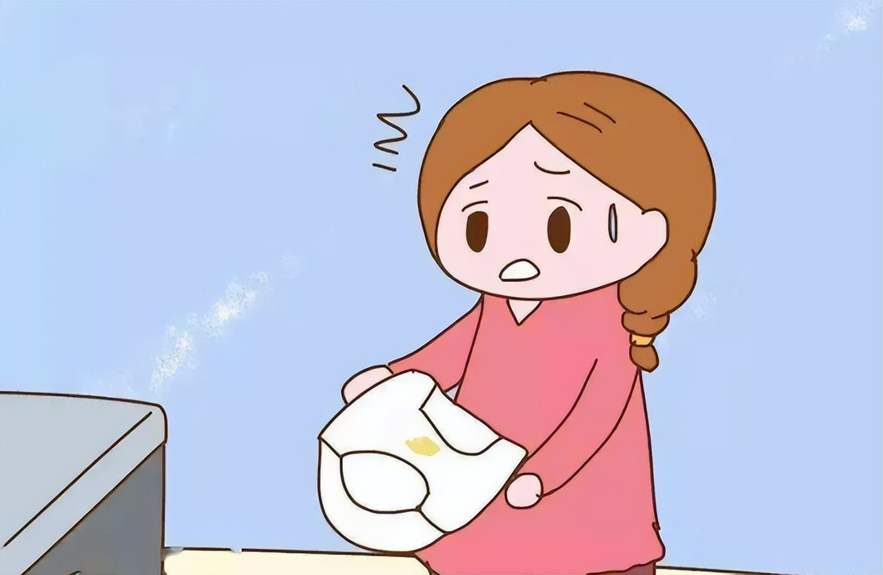 女孩的第一次月经几岁正常,女孩第一次来例假最佳年龄是多少