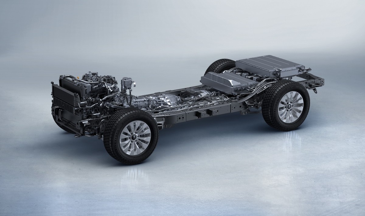 全新外观坦克500hi4-t,坦克500hi4-t对比新款霸道