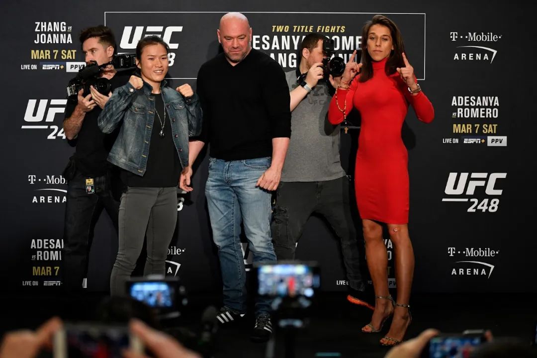 张伟丽失去金腰带,张伟丽失去昆仑决金腰带视频