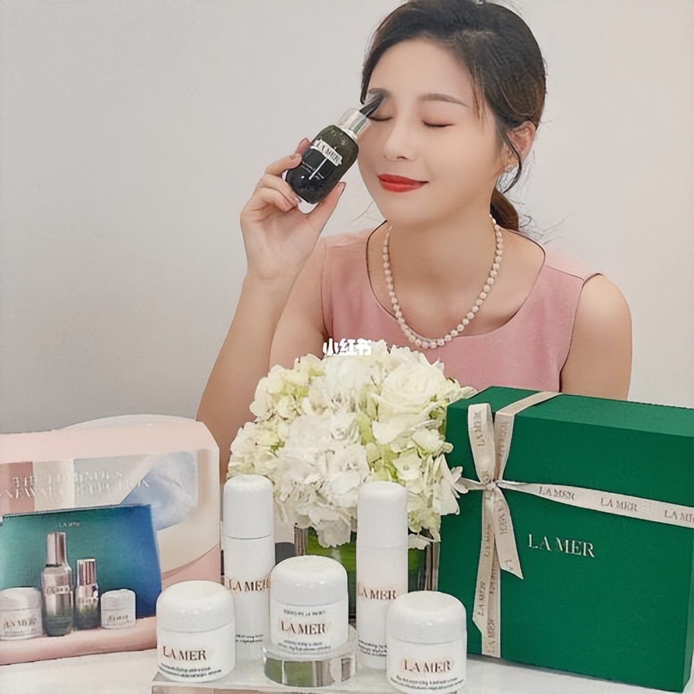 海蓝之谜和赫莲娜哪个比较高端,赫莲娜和海蓝之谜什么档次