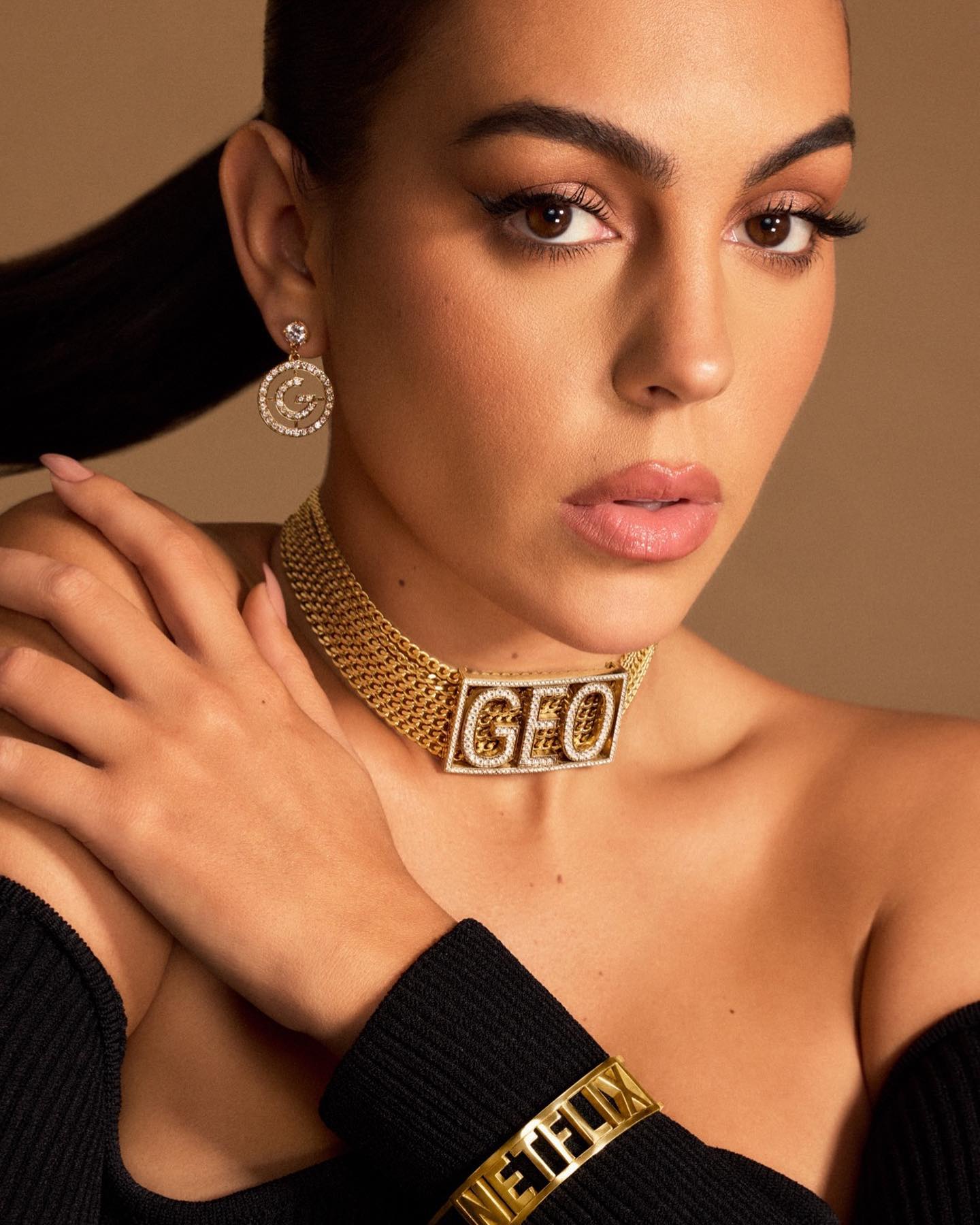 c罗前任伊莲娜日常装,前任还让人念念不忘