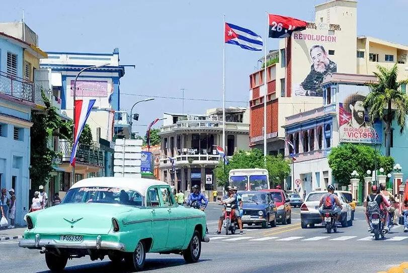 古巴小伙2个月追到中国女孩,古巴女孩退学追随男朋友