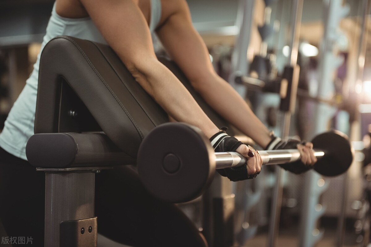 20岁肾衰竭是什么原因,20多岁就得了肾炎