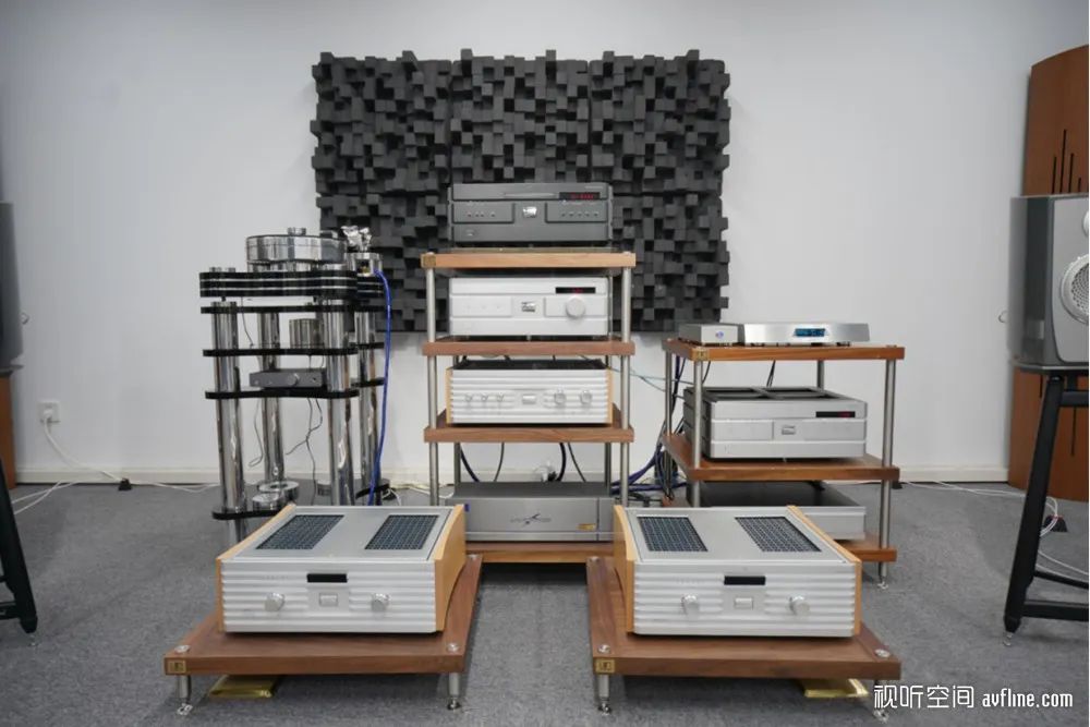 鍙戠儳澶у笀鎺㈠簵,浼楄揪褰遍煶