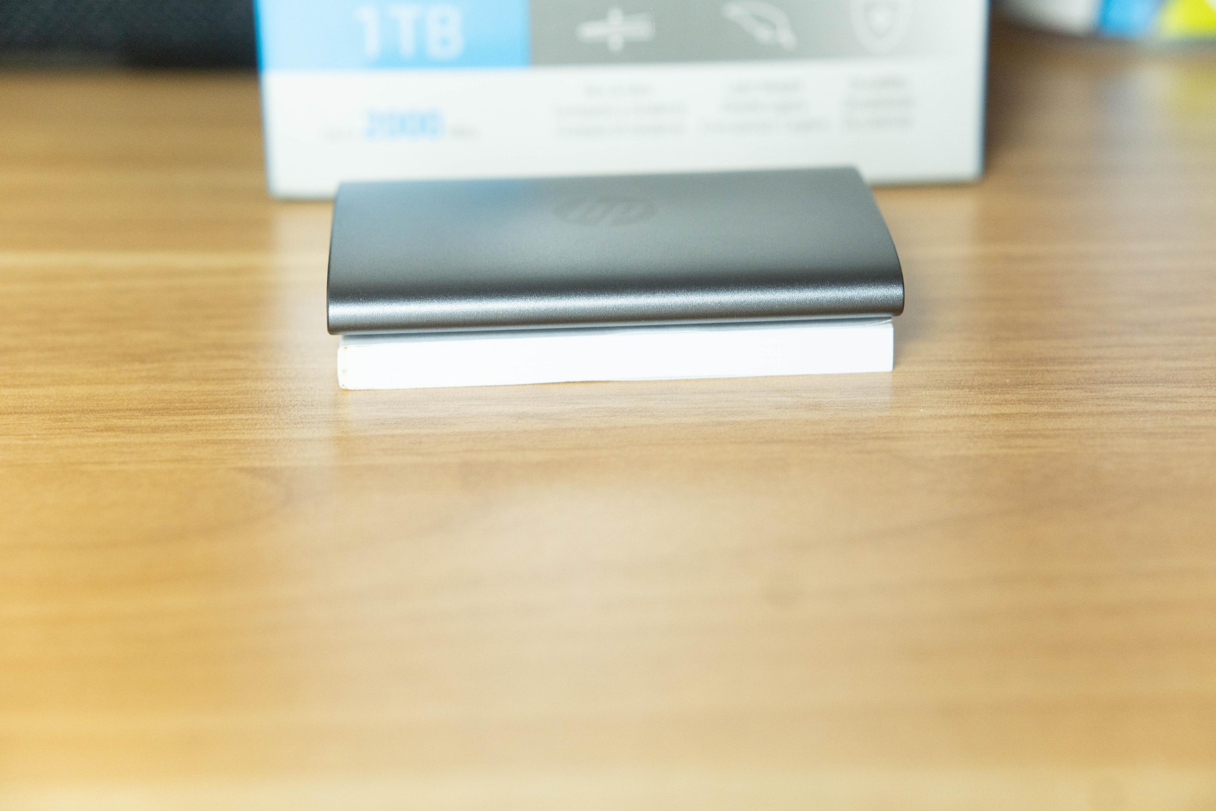 读写速度2000mb固态硬盘可以吗,惠普p900移动固态