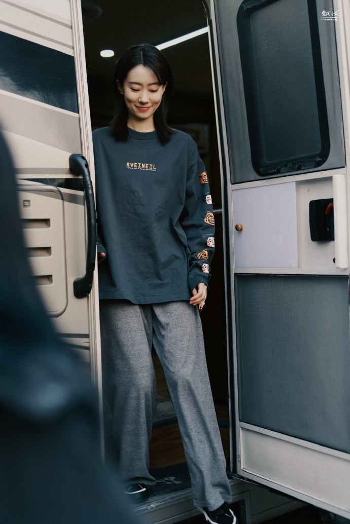 张小斐成名前后对比衣品,好事成双张小斐衣品