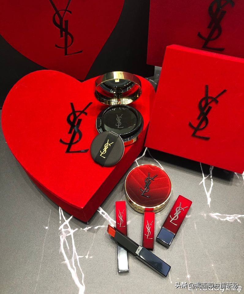 必抢情人节限定美妆！Armani精品巧克力免费送