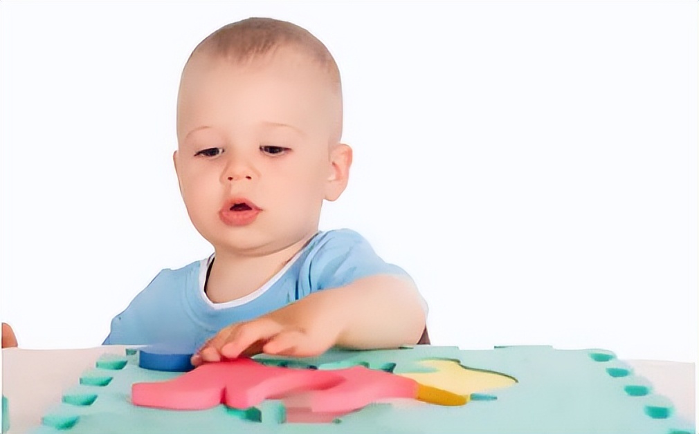 男孩姓王取什么名字一个字,姓王取一个单字的名字