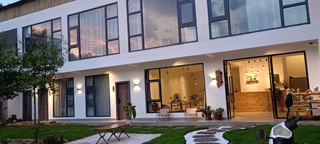 閲戠涔嬬害,閲戠鍗佹湀鍥藉簡涓鍋囨湡浣忓鏀荤暐