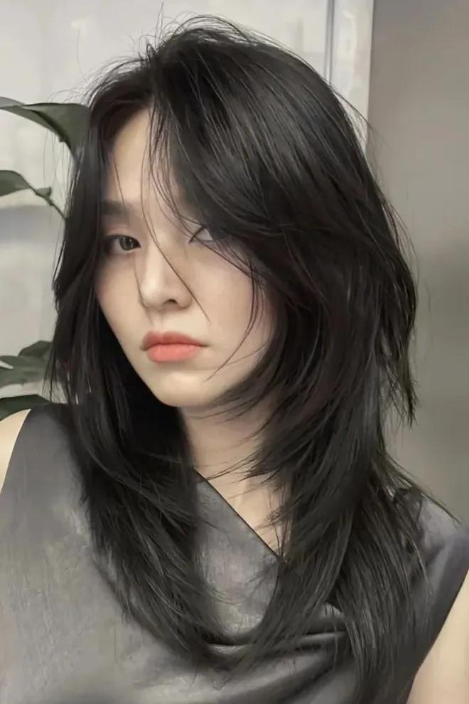 高层次锁骨发长出来好看吗,好看的高层次锁骨发