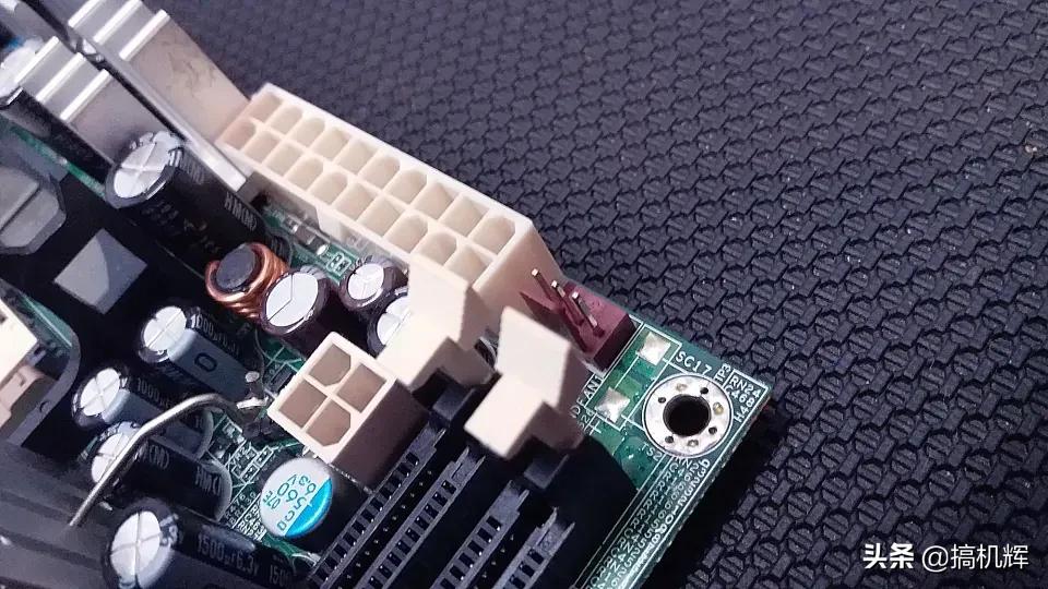 英特尔4代itx主板,14代英特尔itx主板