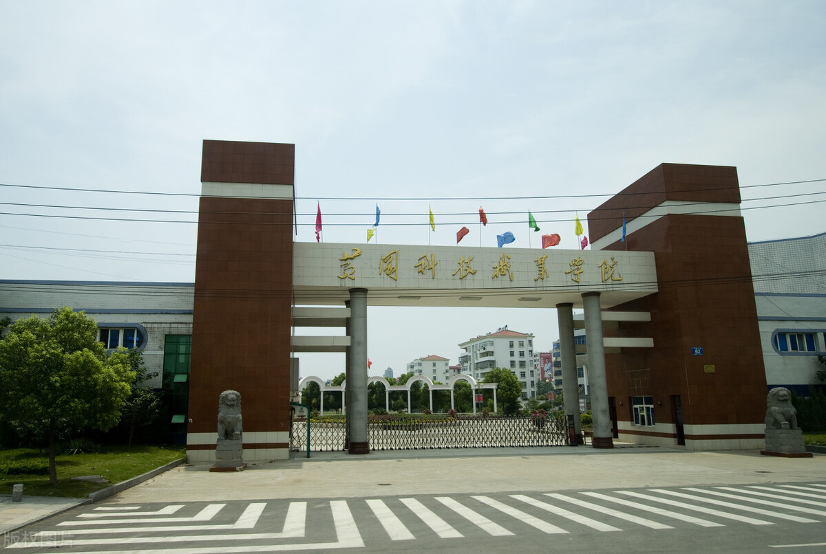 黄冈到黄梅高铁开通了吗,黄梅黄冈通高铁