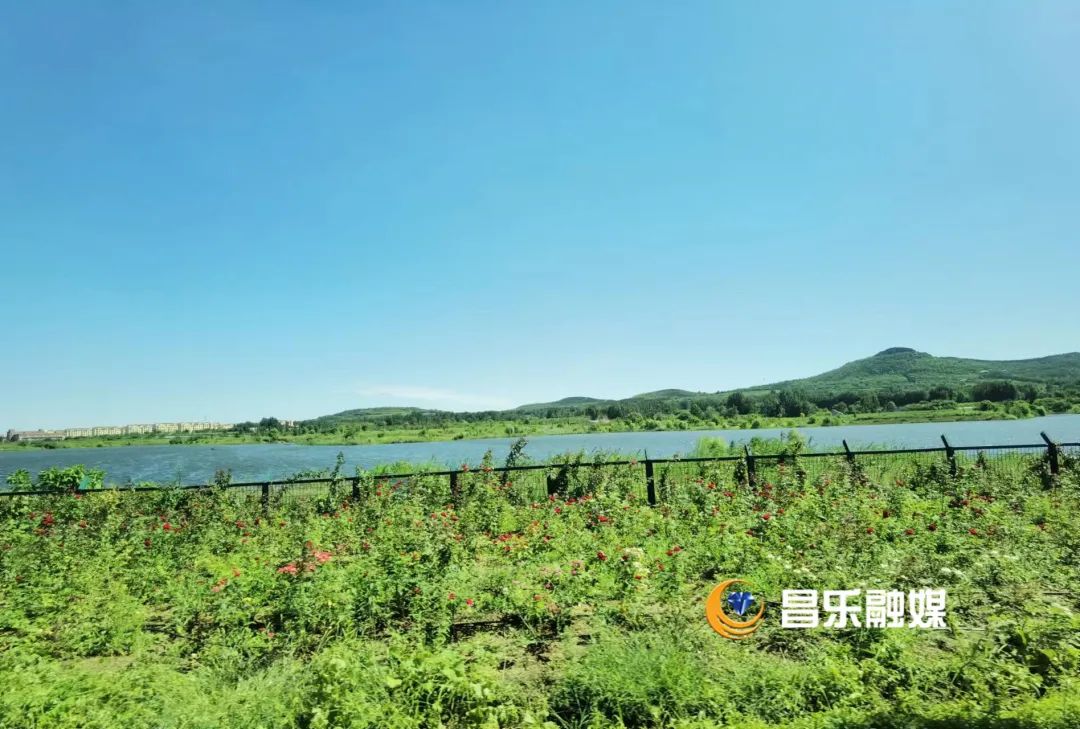 昌乐方山航拍视频,昌乐方山风景区环山路