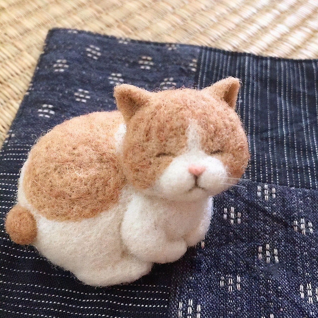 用羊毛毡还原自己死去的宠物,羊毛毡还原死去的宠物