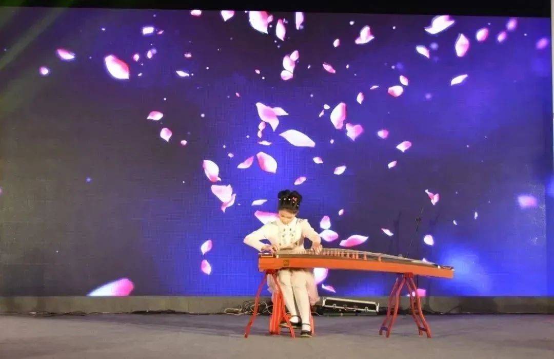 徒步大会、烟花秀、三转文塔…三水区闹元宵活动攻略→