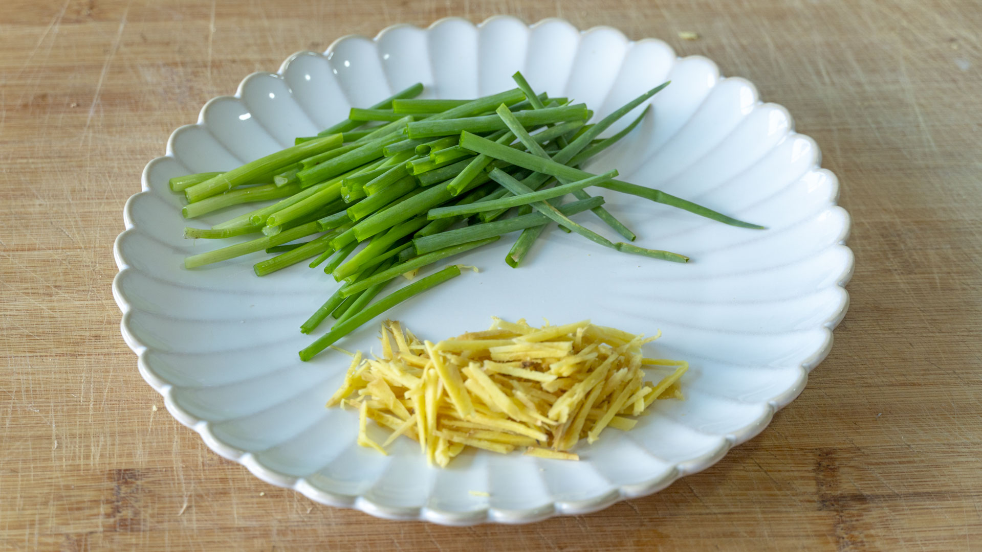 女性多吃这6种食物既美容又养生,女人不舍得花钱吃饭怎么办