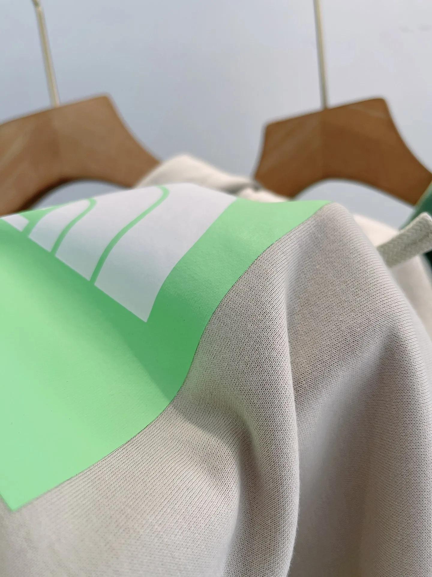 韩男女同款卫衣,官方正品男女同款卫衣