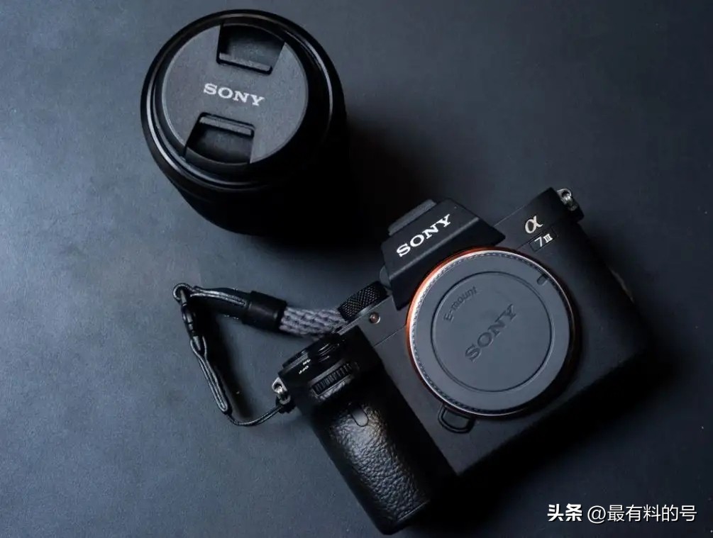 双11大促期间，两款爆款微单索尼Alpha7III和A7C之间如何选？