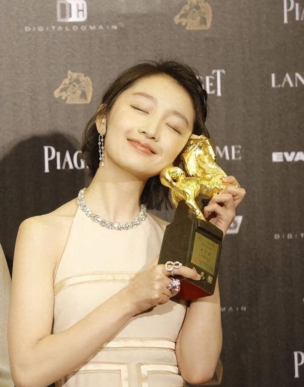 曾志伟周冬雨现状,曾志伟为何要爆料周冬雨呢