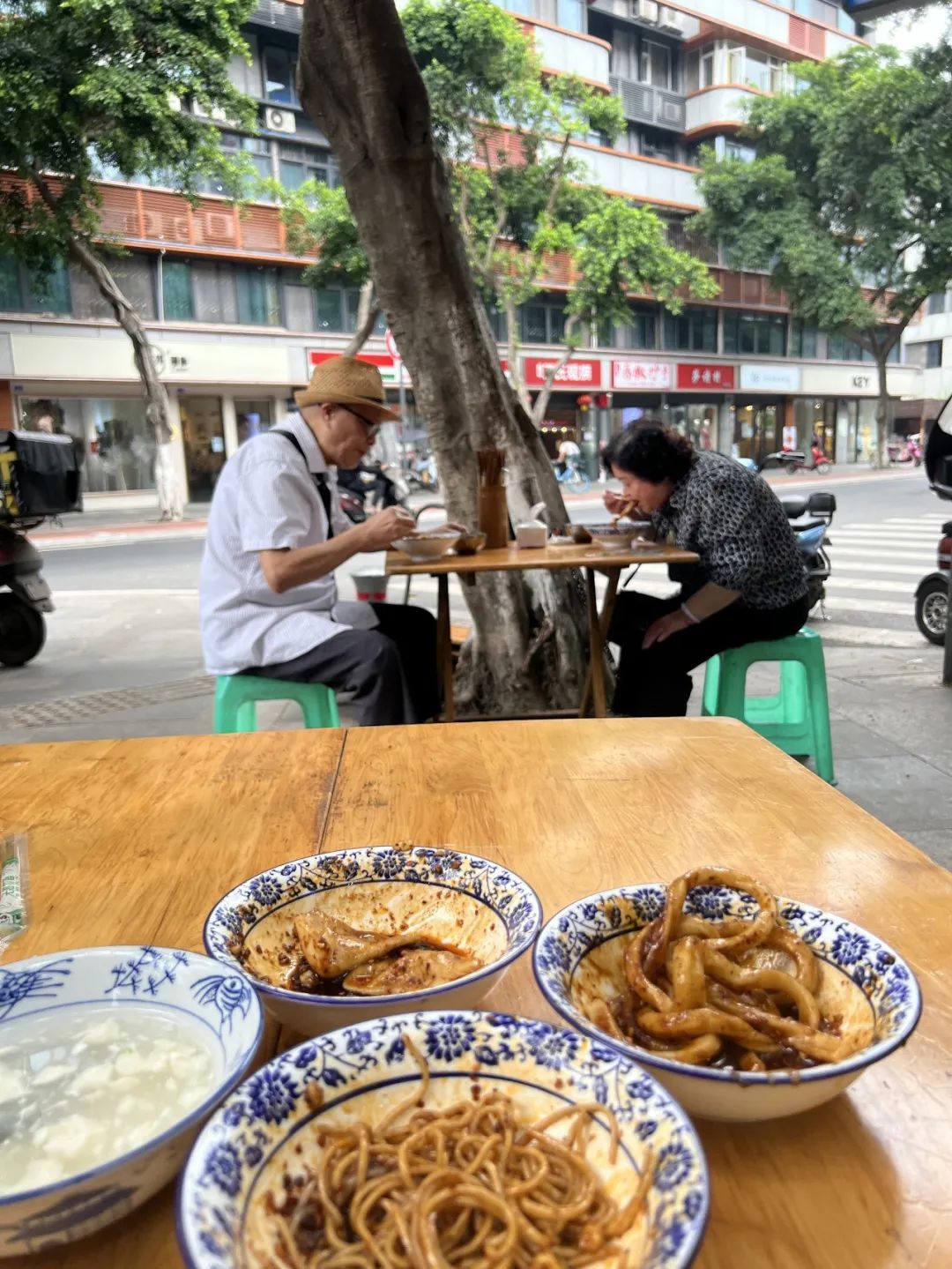 成都外地人来了必吃的,外地朋友来成都吃什么算特色