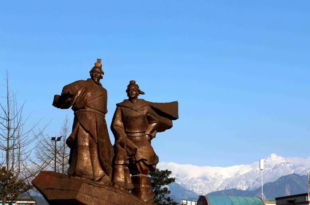 都江堰为什么值得我们纪念,震撼人心的都江堰