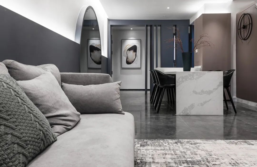黑白灰现代极简约风格小户型,黑白灰系现代简约复式